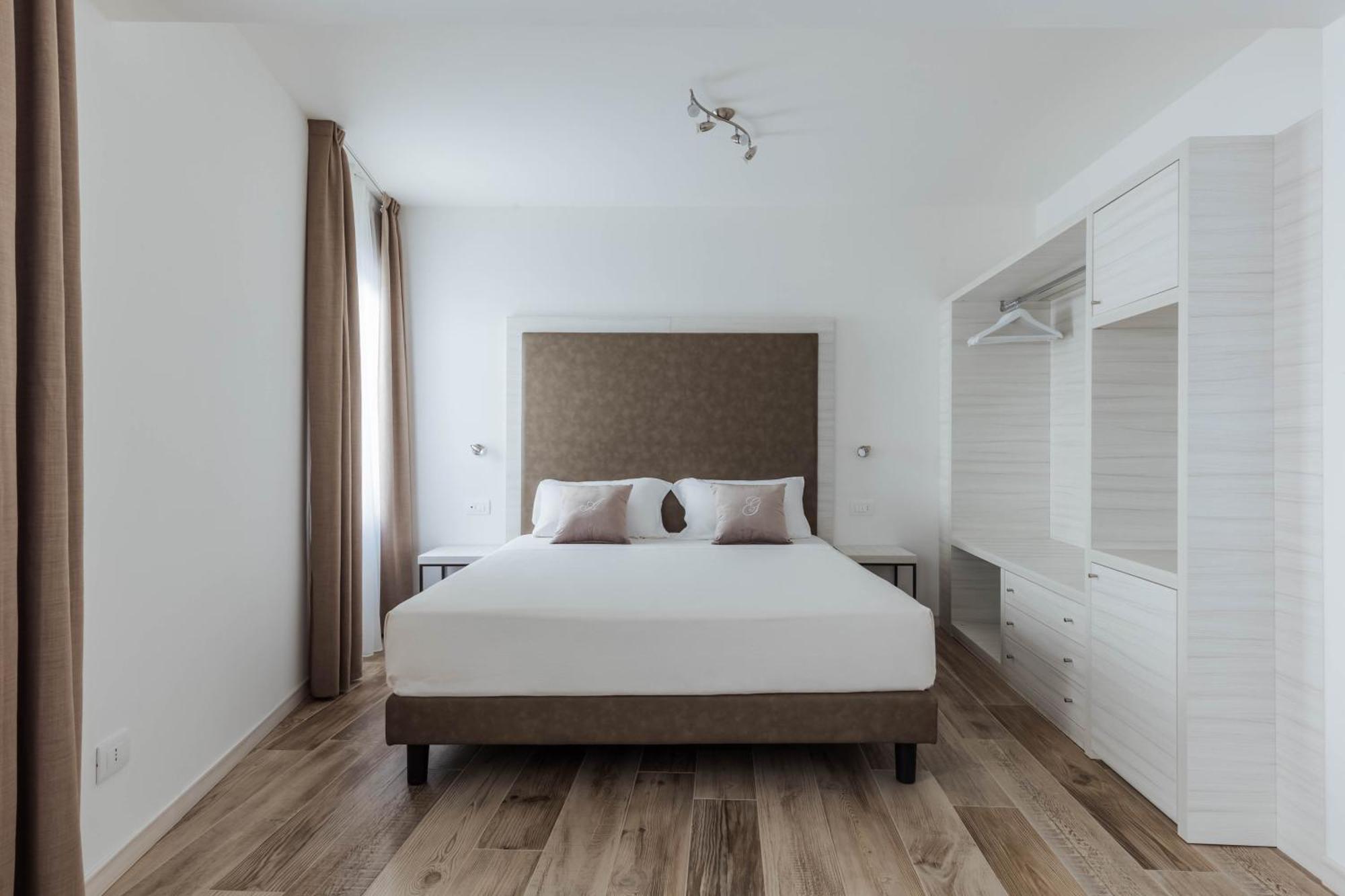 Hotel Giardinetto การ์ดา ภายนอก รูปภาพ