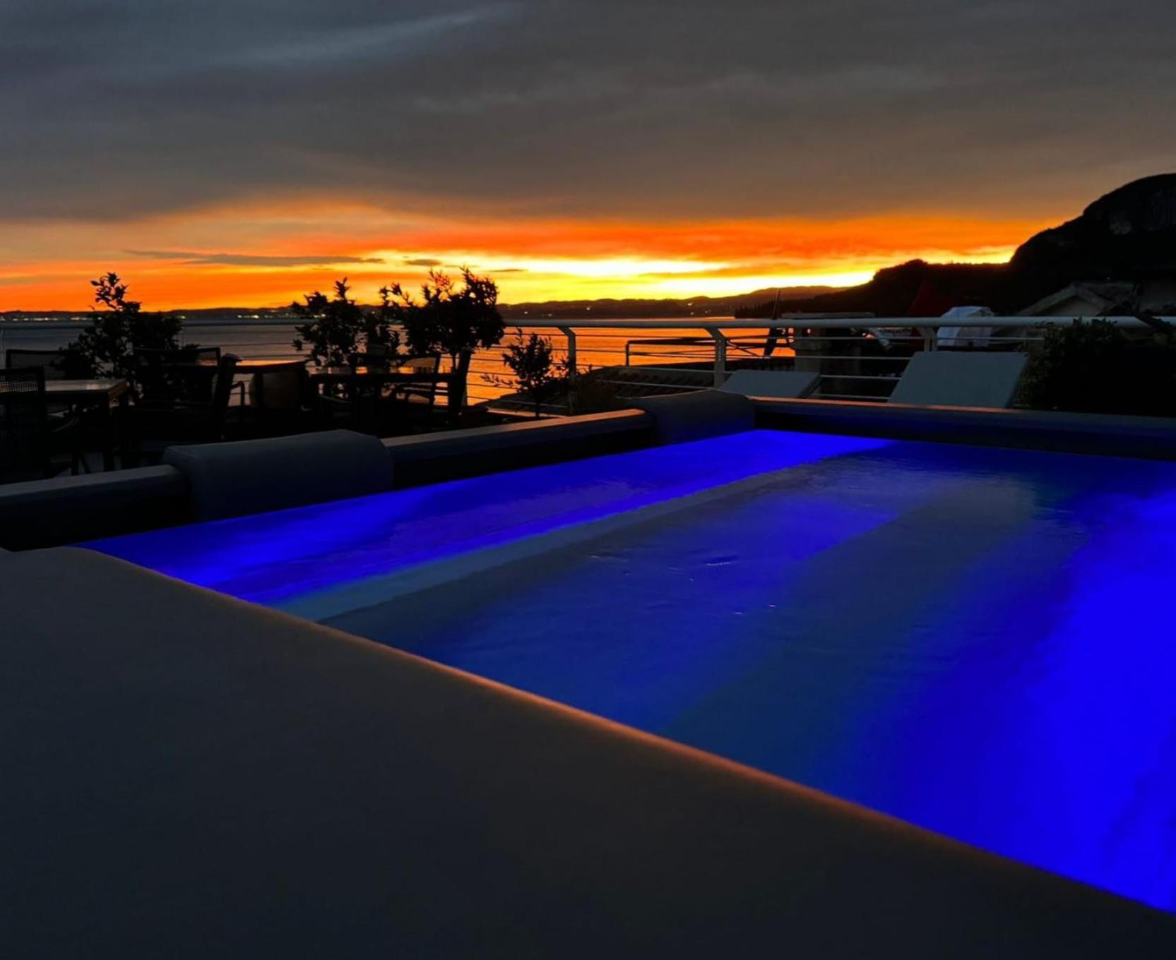 Hotel Giardinetto การ์ดา ภายนอก รูปภาพ